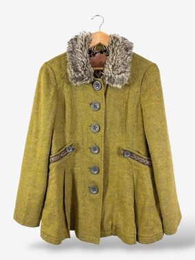 Vintage Free People Coat Size 6 Green Fur Trim Button Front Swing Wool Blend
